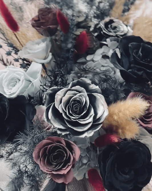 Omakase Dark Aesthetics Everlasting Bouquet