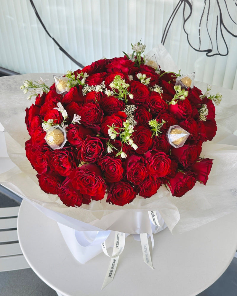luxurious roses bouquet. 99 stalks luscious single stalk red roses.