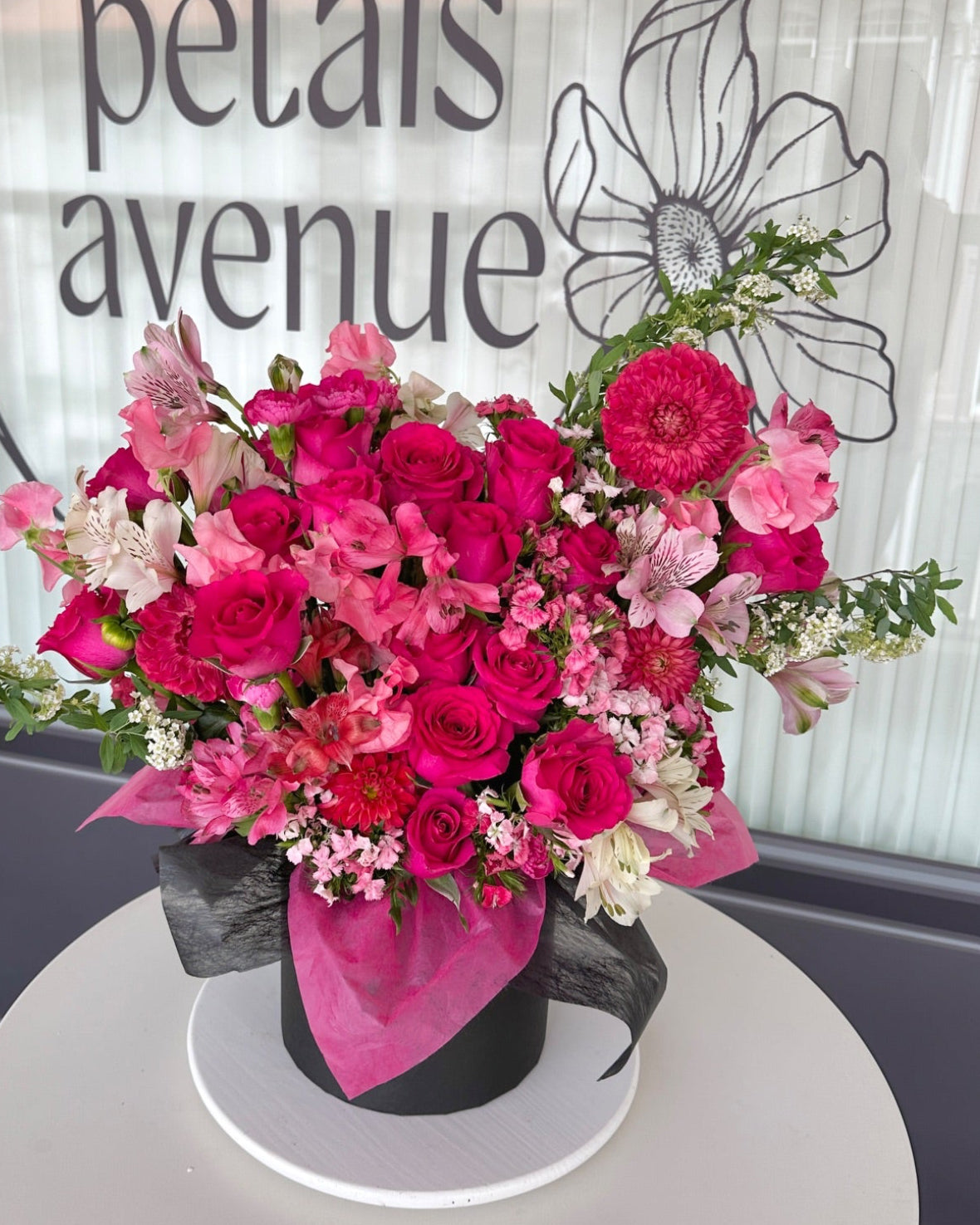 bright pink oversize omakase bloom box