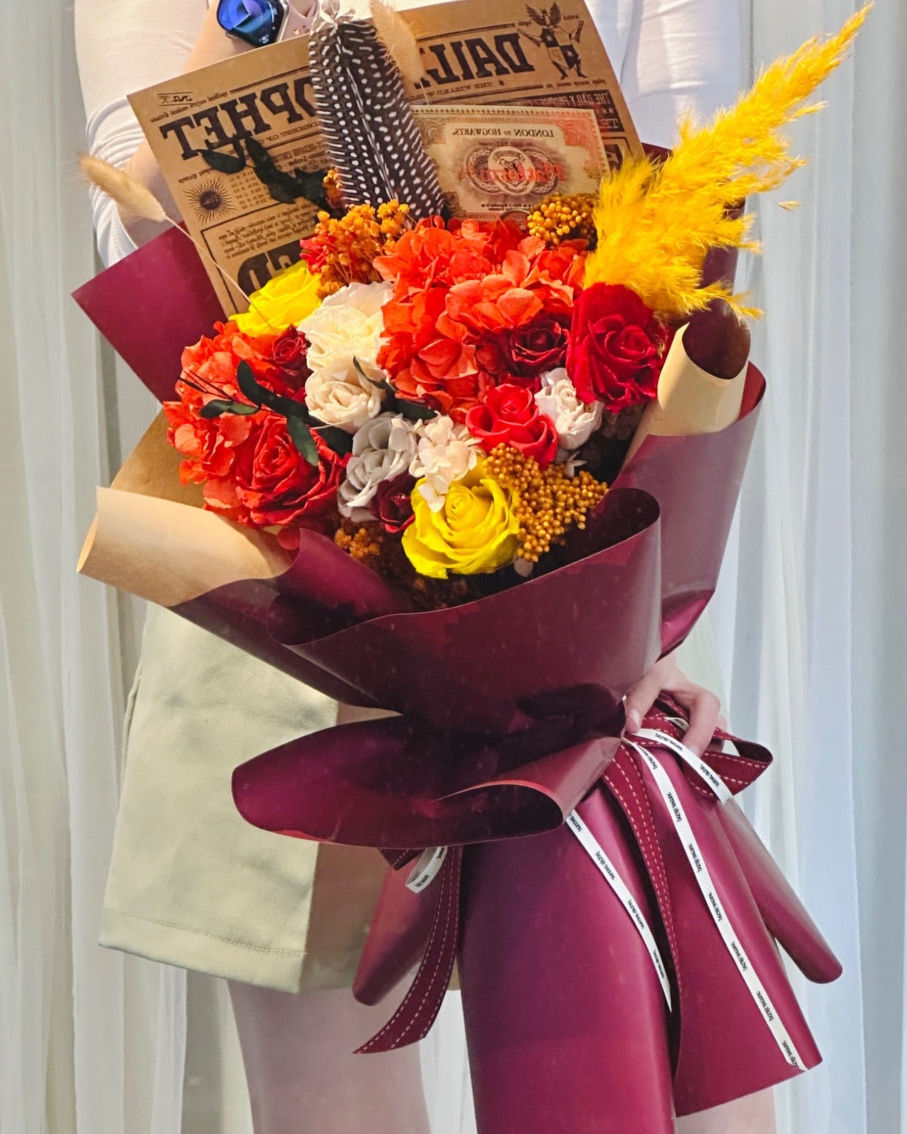 handheld Gryffindor bouquet