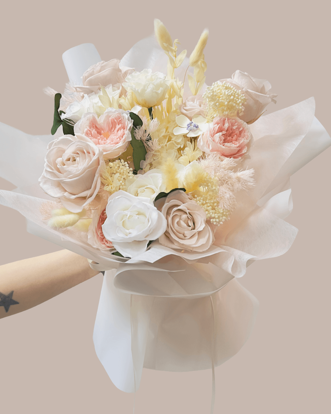 preserved omakase bouquet in soft and light