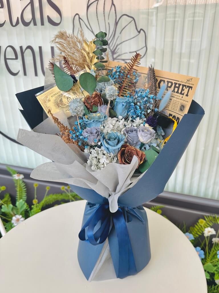 Harry Potter Ravenclaw Theme Everlasting Roses Bouquet