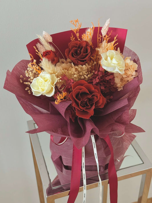 Omakase Small Everlasting Flower Bouquet