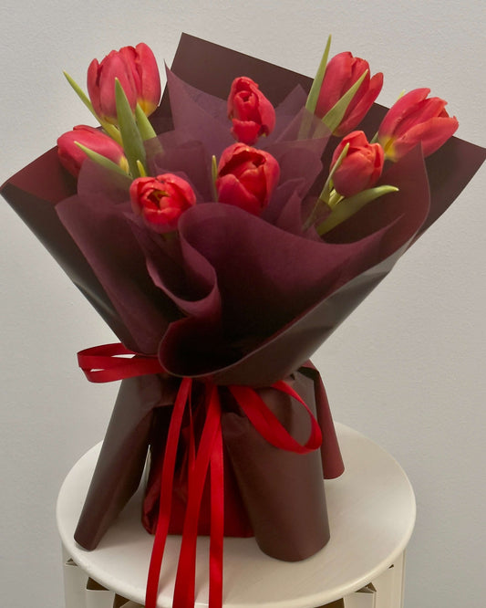 9 Stalks Tulips Bouquet