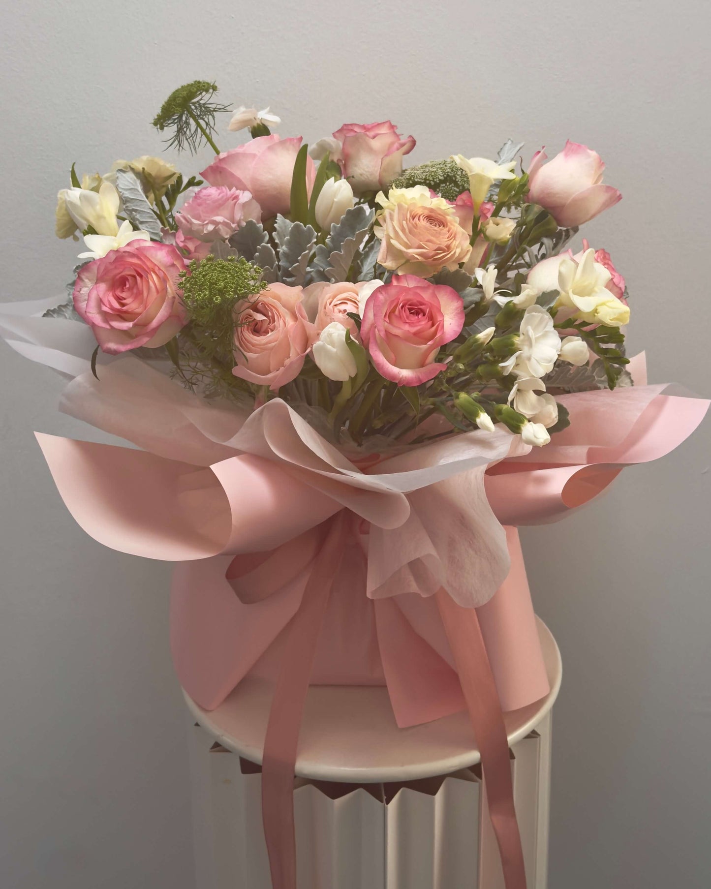 omakase rose bouquet light with ritzy fillers