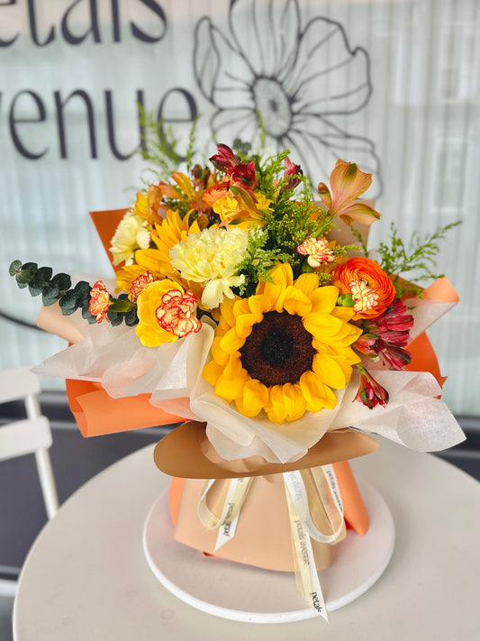 Omakase Sunflower Bouquet