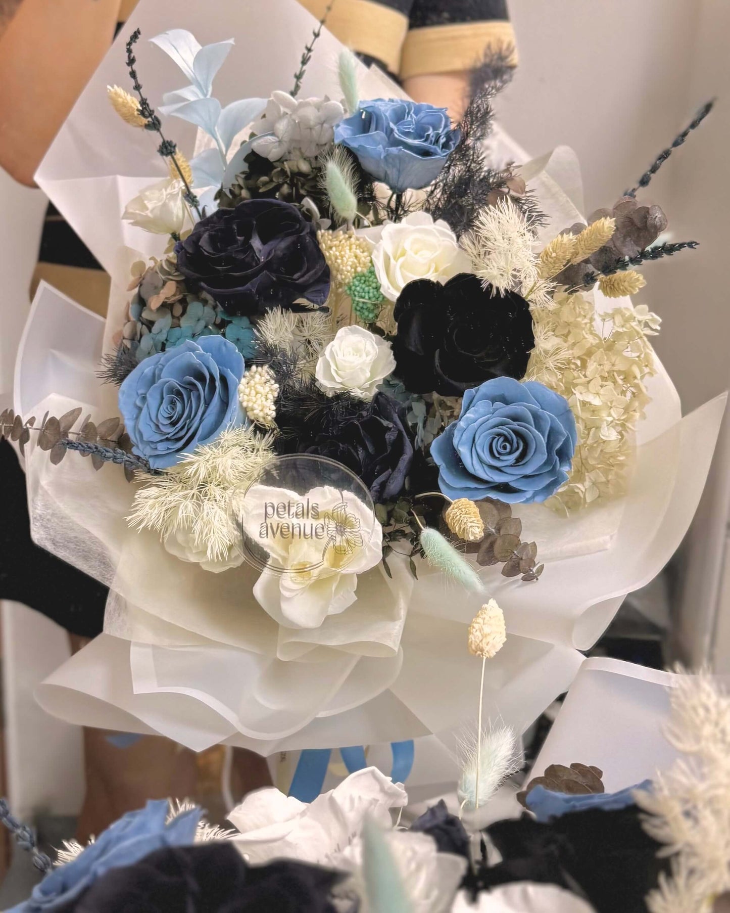 Omakase Dark Aesthetics Everlasting Bouquet