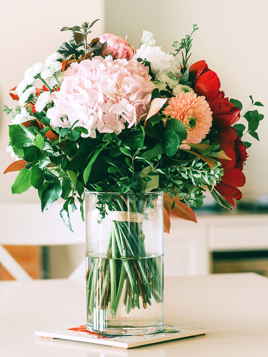 Omakase Oversized Hydrangea Bouquet