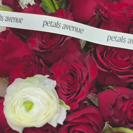 Beautifully arranged 36-stalk rose bouquet video